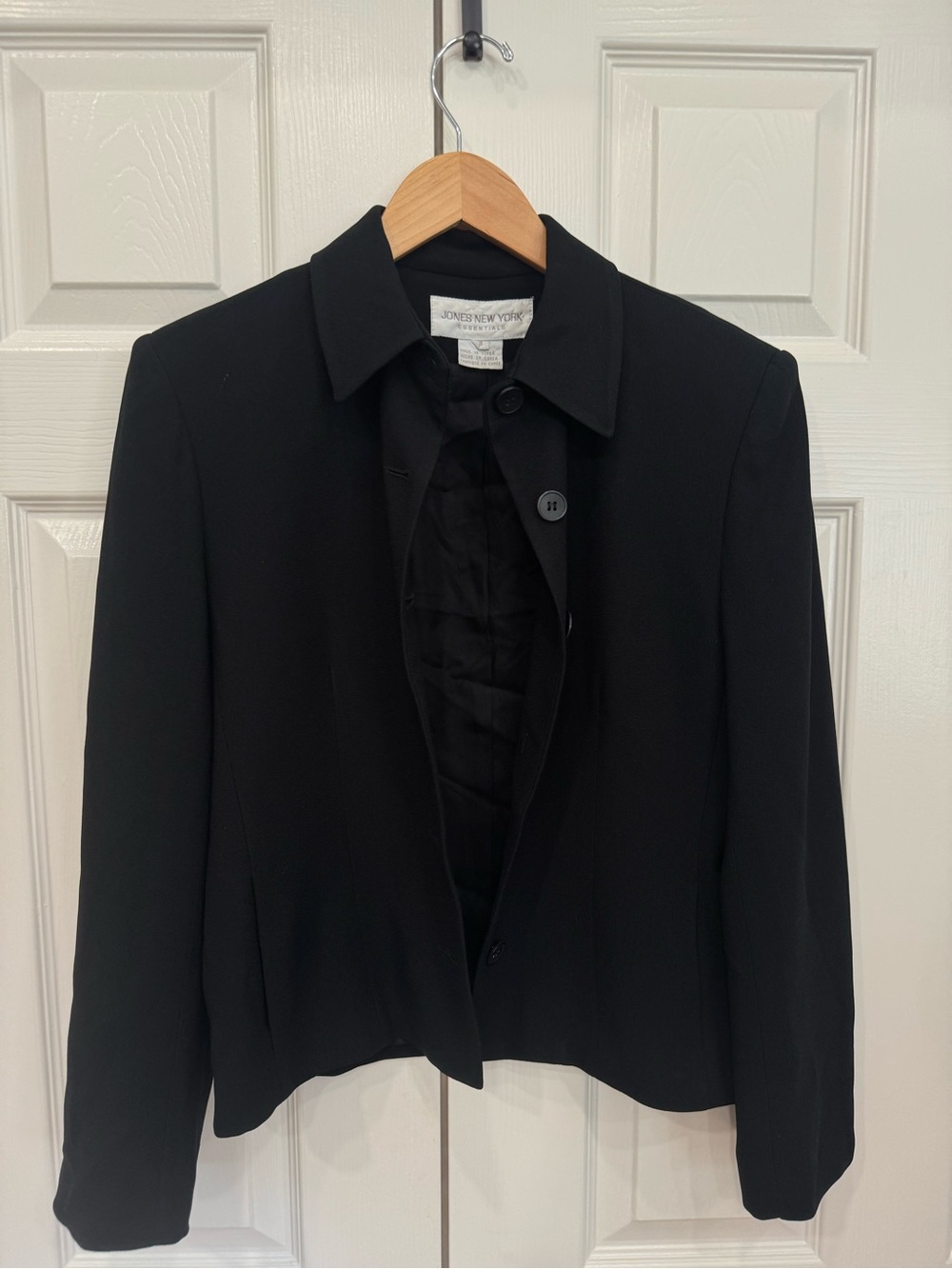 Jones New York Black Women's Classic Tailored Blazer